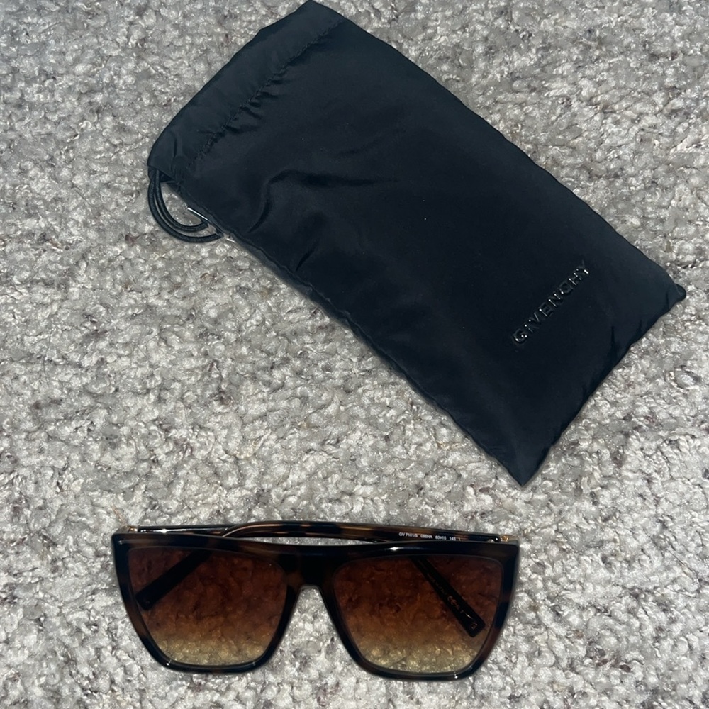 Givenchy Gv7181/s Tort Sunglasses